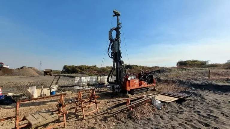 Calicata Exploratoria en La Serena: Análisis Directo de Estratos